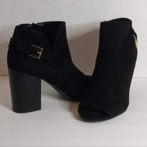 Apt.9 "Defined Comfort", Opened Toe Black Suede Ankle Boot.